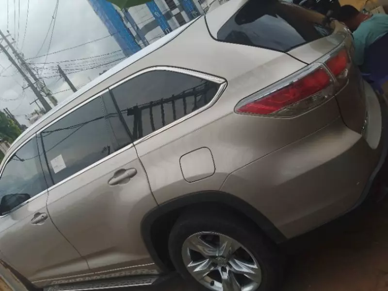 Toyota Highlander - 2015