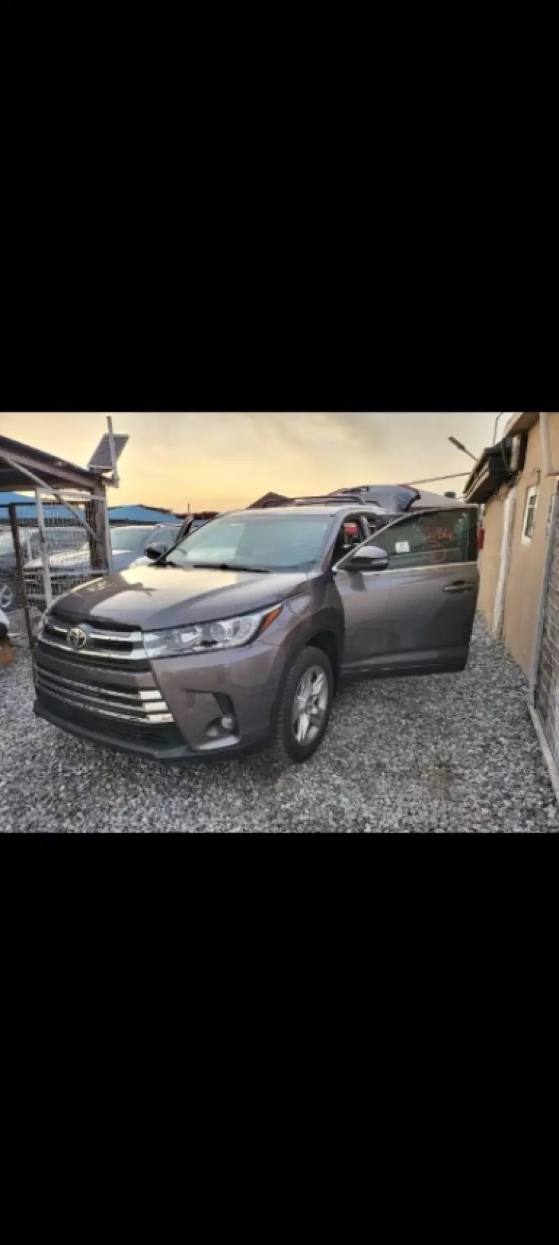 Toyota Grand Highlander   - 2015