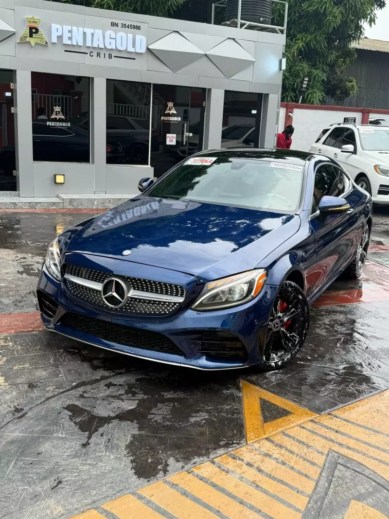 Mercedes-Benz C 300   - 2017