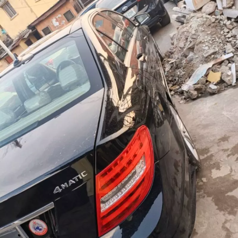 Mercedes-Benz C 300 - 2014