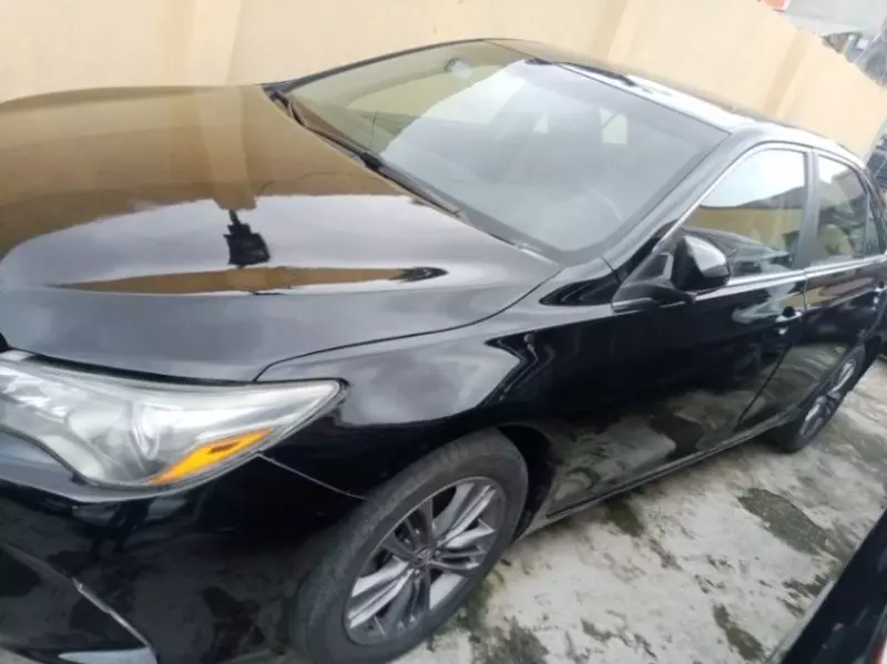 Toyota Camry   - 2015