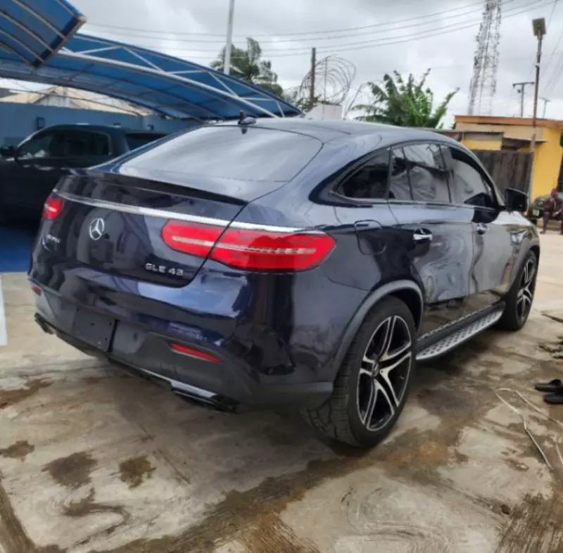Mercedes-Benz GLE 43 AMG   - 2018