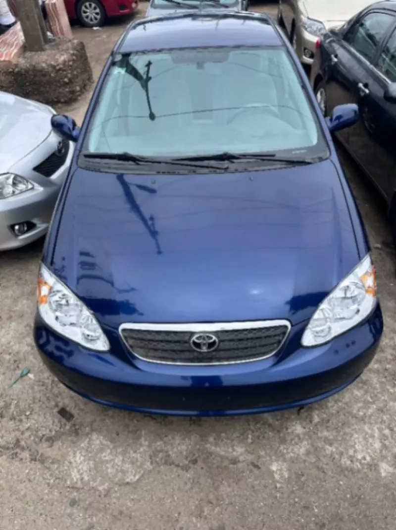 Toyota Corolla   - 2013