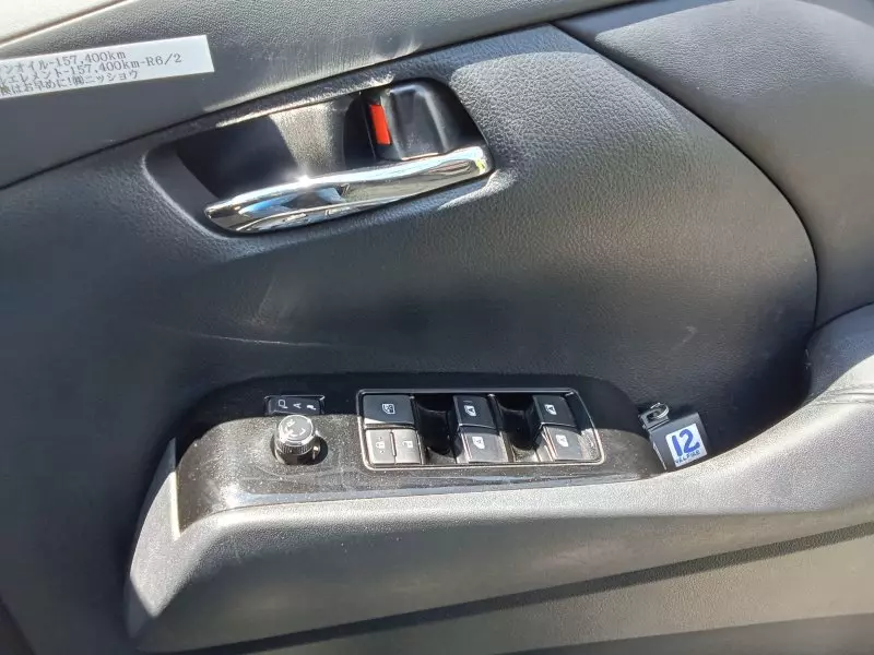 Toyota Vellfire    - 2017