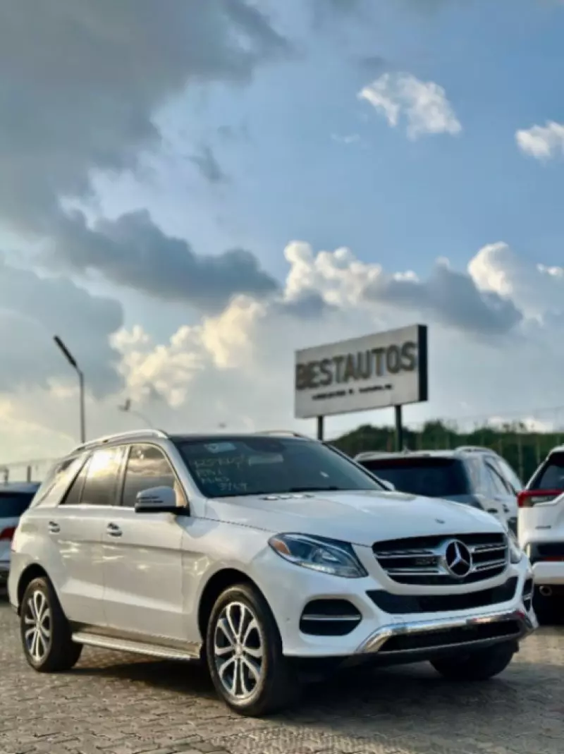 Mercedes-Benz GLE 350   - 2016
