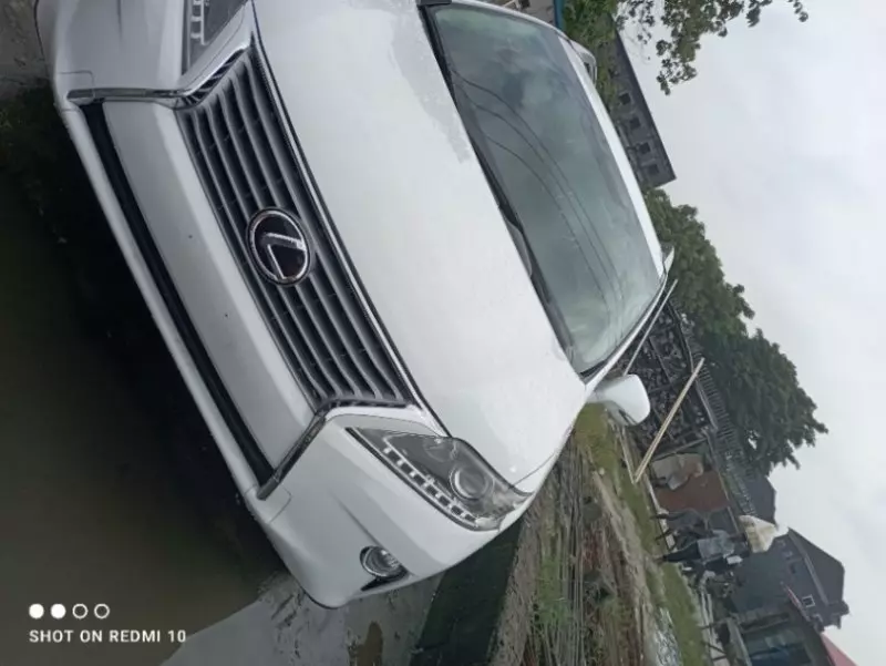 Toyota Lexus RX 350h   - 2015