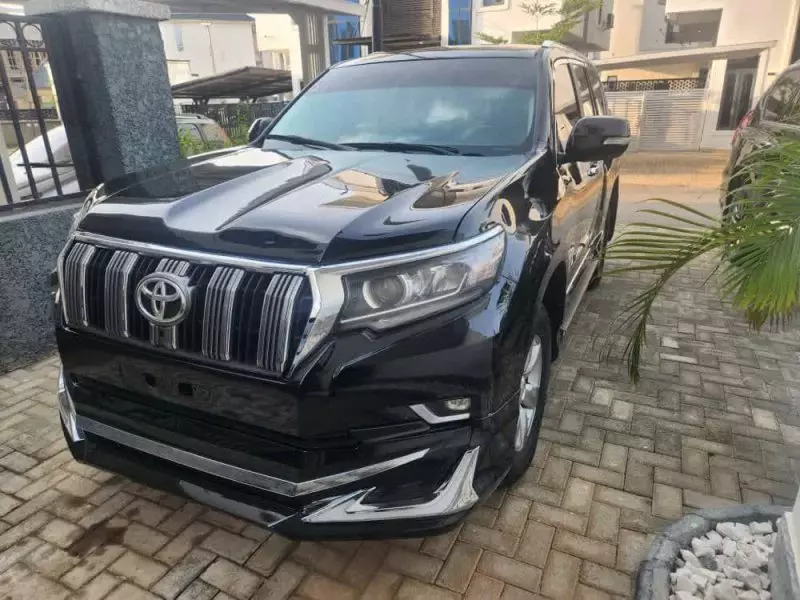 Toyota Landcruiser Prado   - 2019