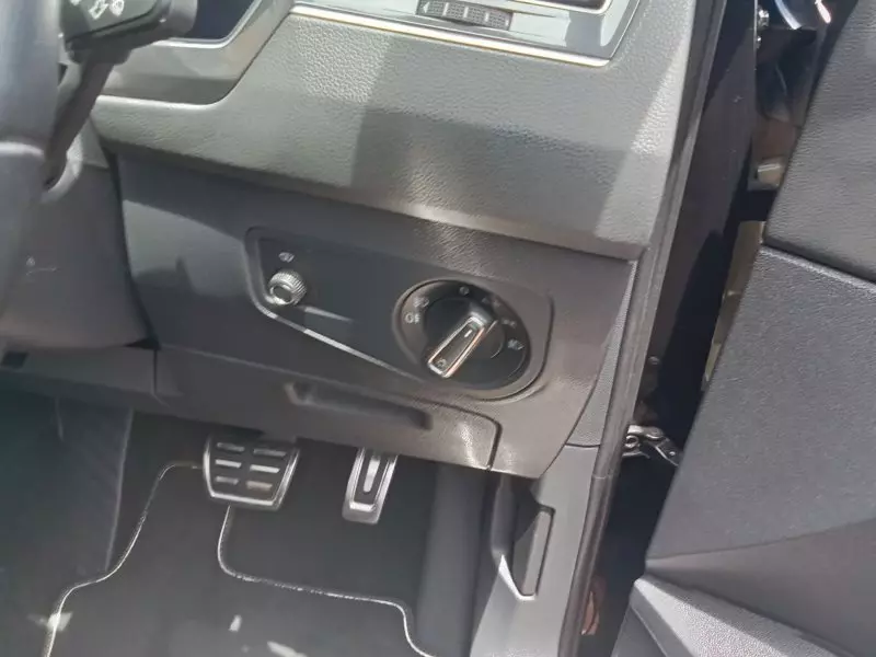 Volkswagen Tiguan   - 2017