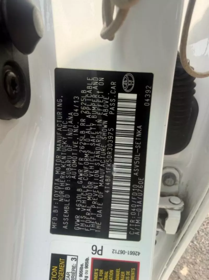 Toyota Camry   - 2013