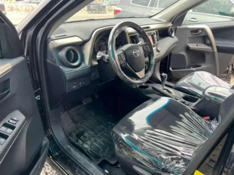 Toyota RAV 4   - 2013