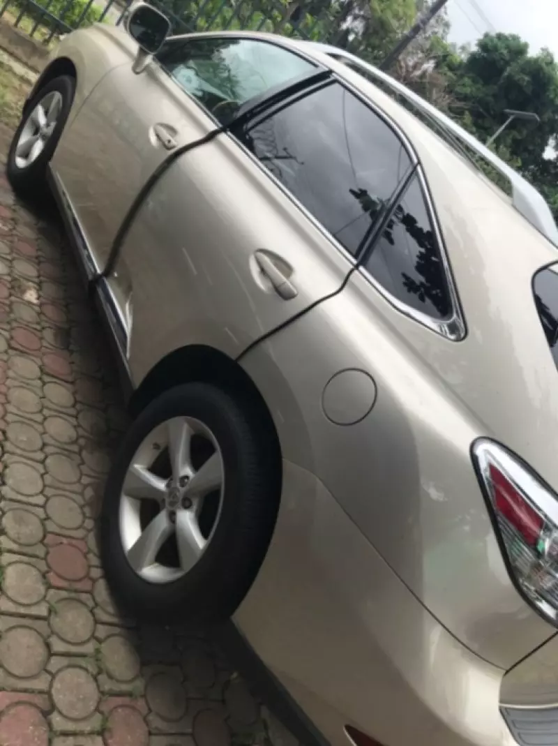 Lexus RX 350   - 2012