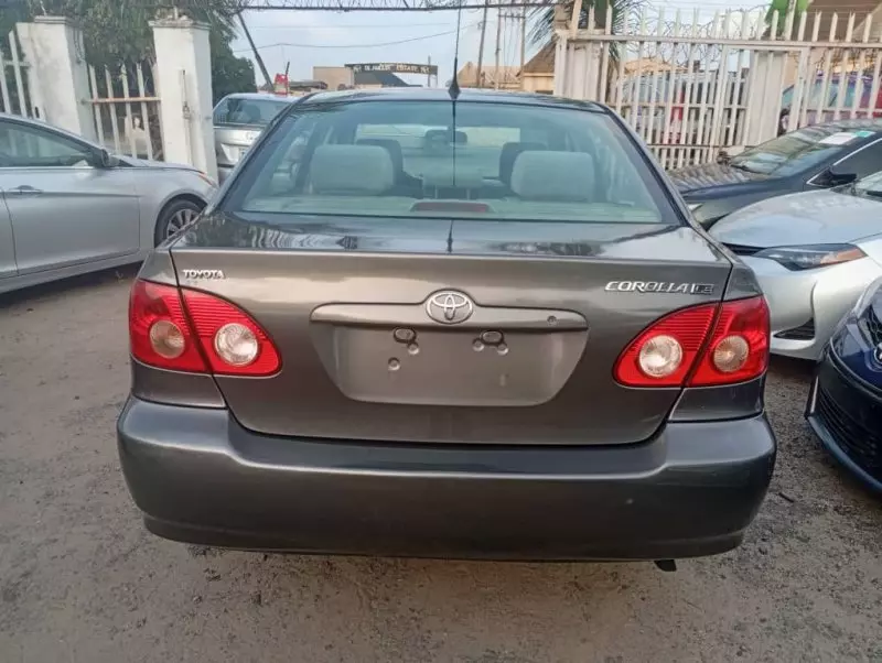 Toyota Corolla   - 2007