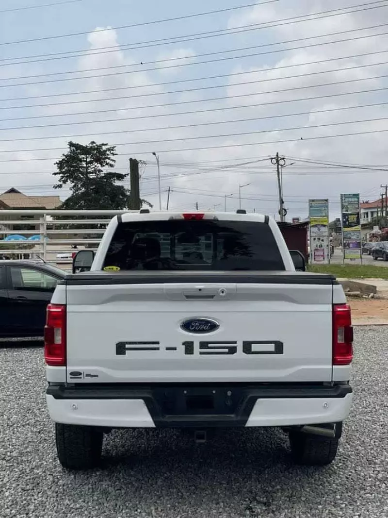 Ford F 150   - 2022