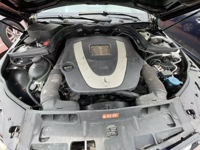 Mercedes-Benz C 300   - 2011