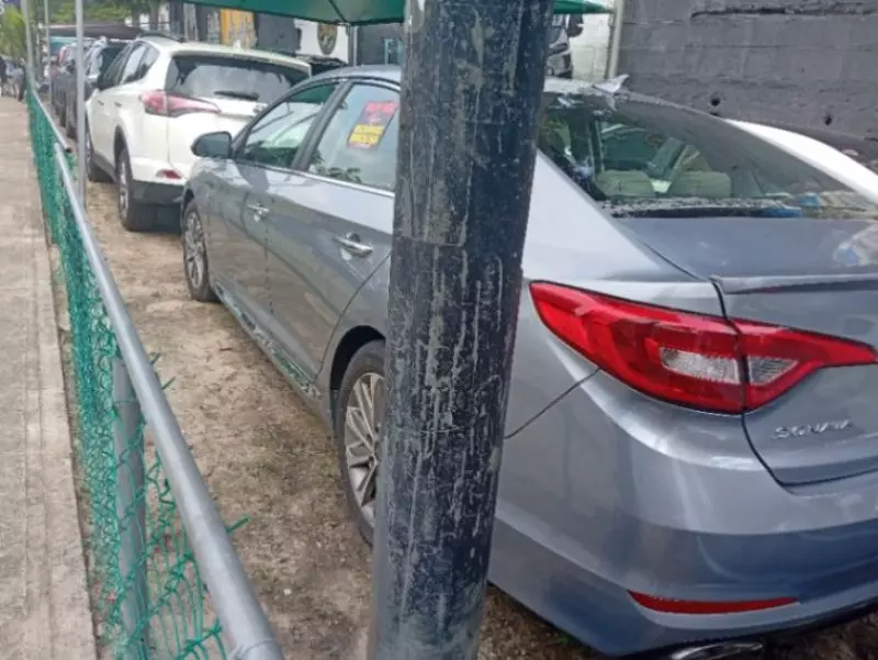 Hyundai Sonata   - 2015