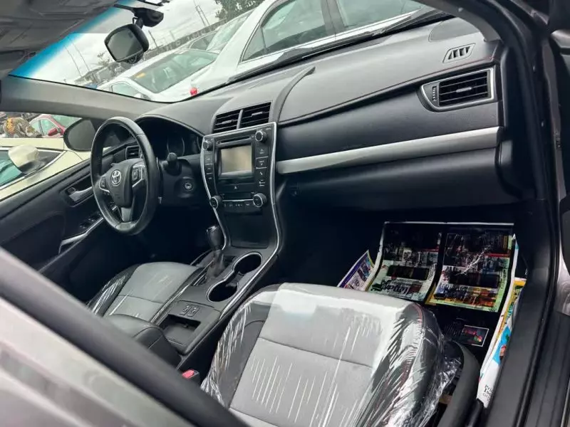 Toyota Camry   - 2015
