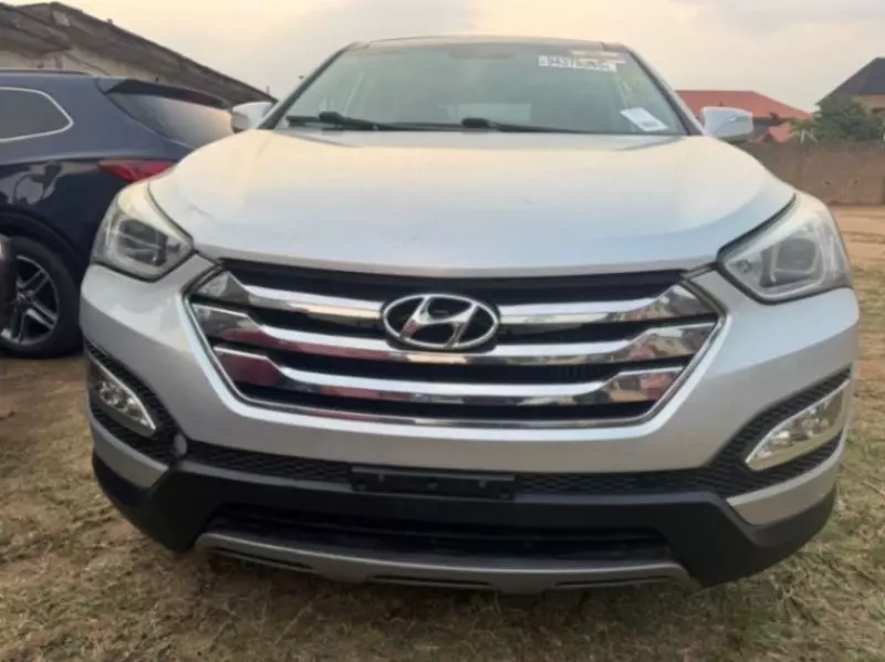 Hyundai Santa Fe Sport   - 2013