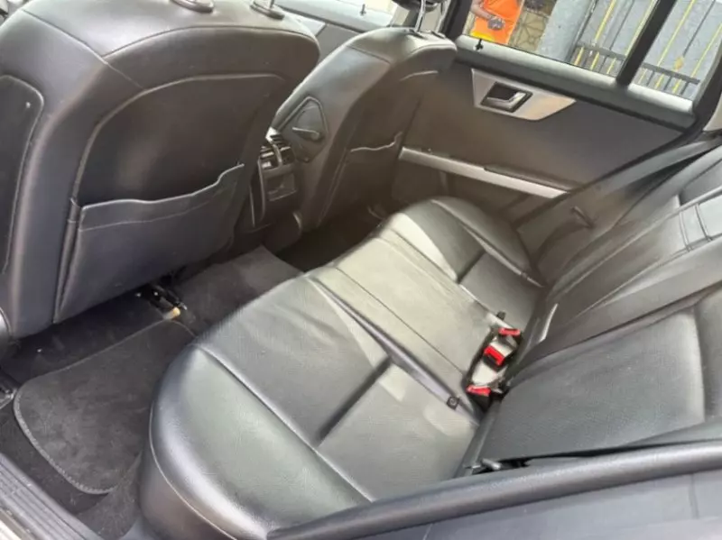 Mercedes-Benz GLK 350   - 2010