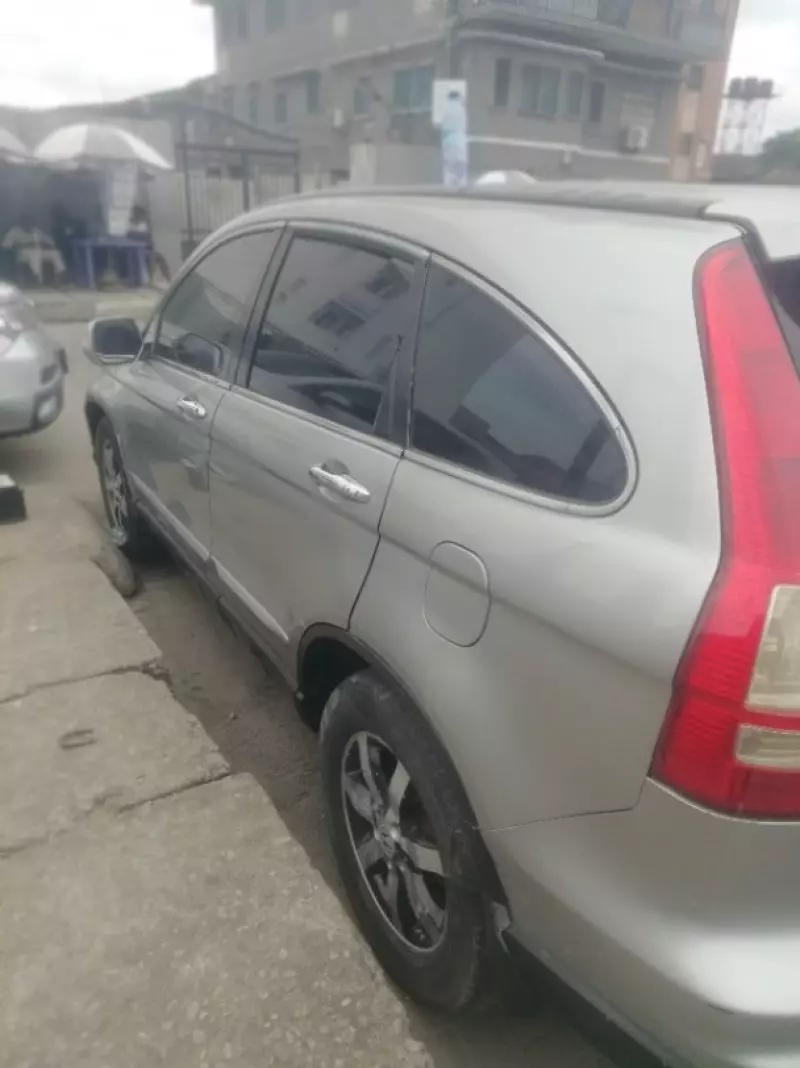 Honda CR-V   - 2008