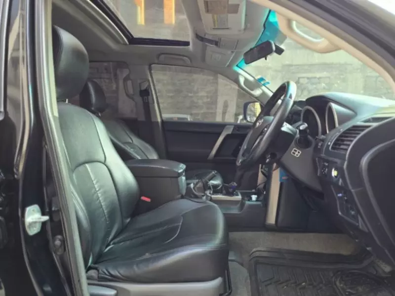 Toyota Landcruiser Prado   - 2011