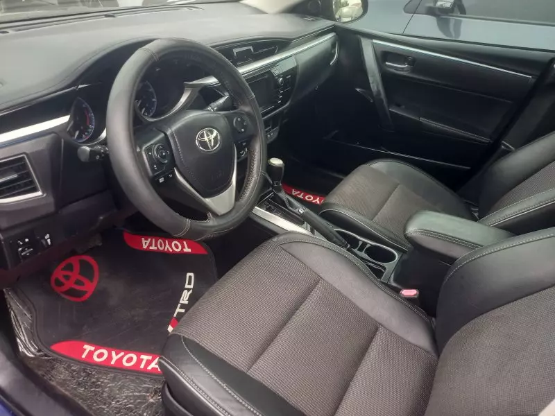 Toyota Corolla   - 2016