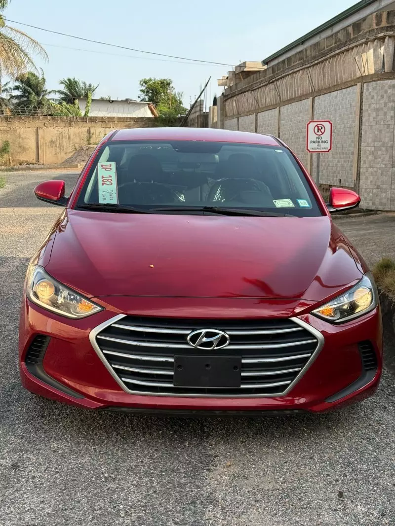 Hyundai Elantra   - 2017