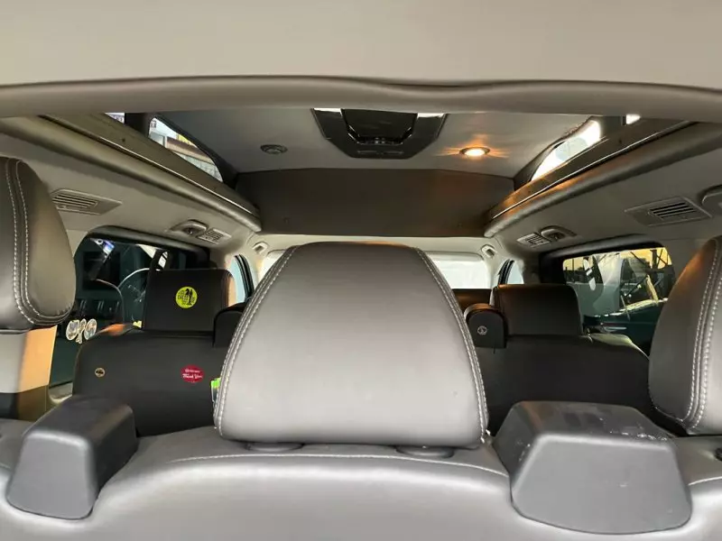 Mercedes-Benz metris   - 2017