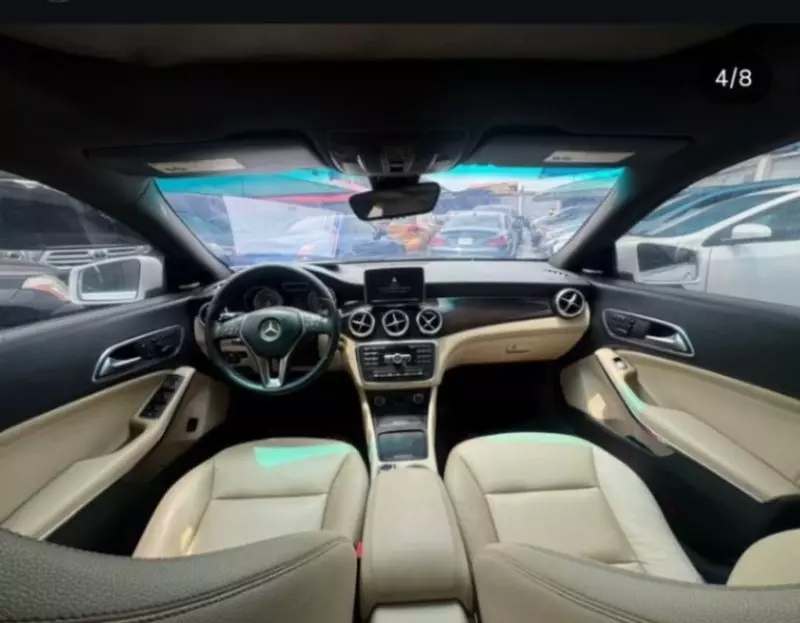 Mercedes-Benz CLA 250