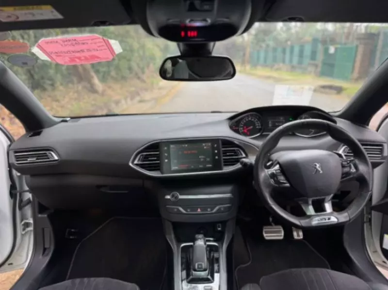 Peugeot 308   - 2018