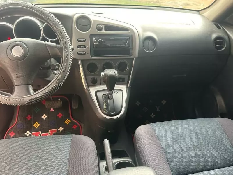 Toyota Matrix   - 2006