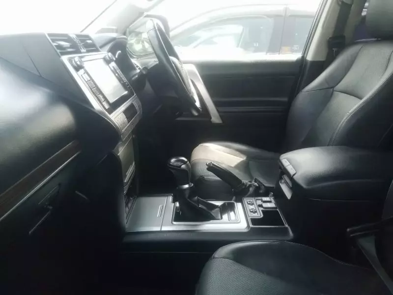 Toyota Landcruiser Prado   - 2019