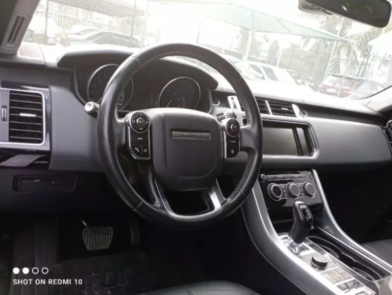RANGE ROVER Autobiography   - 2015