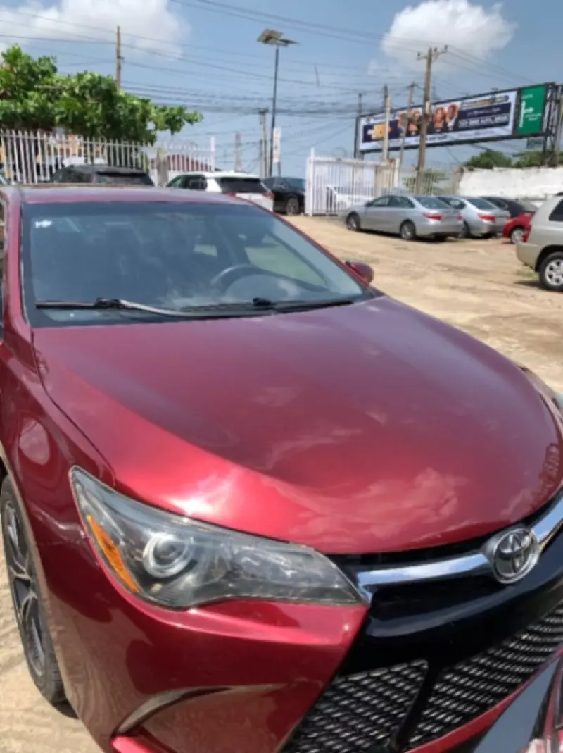 Toyota Camry   - 2017