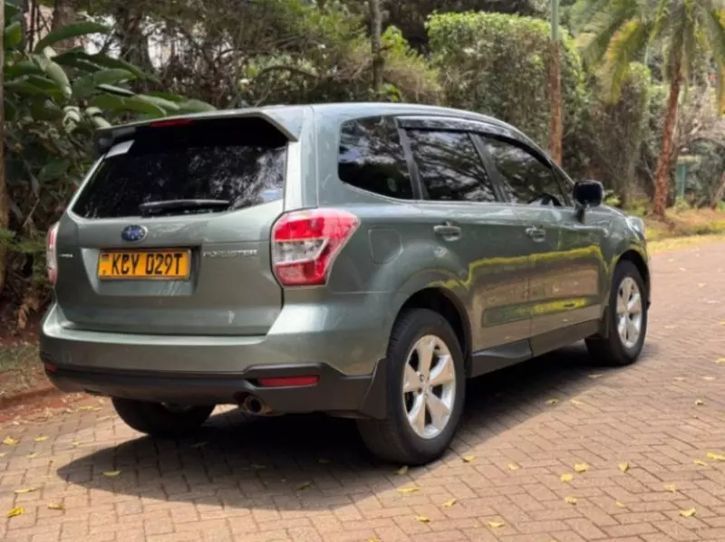 Subaru Forester   - 2013