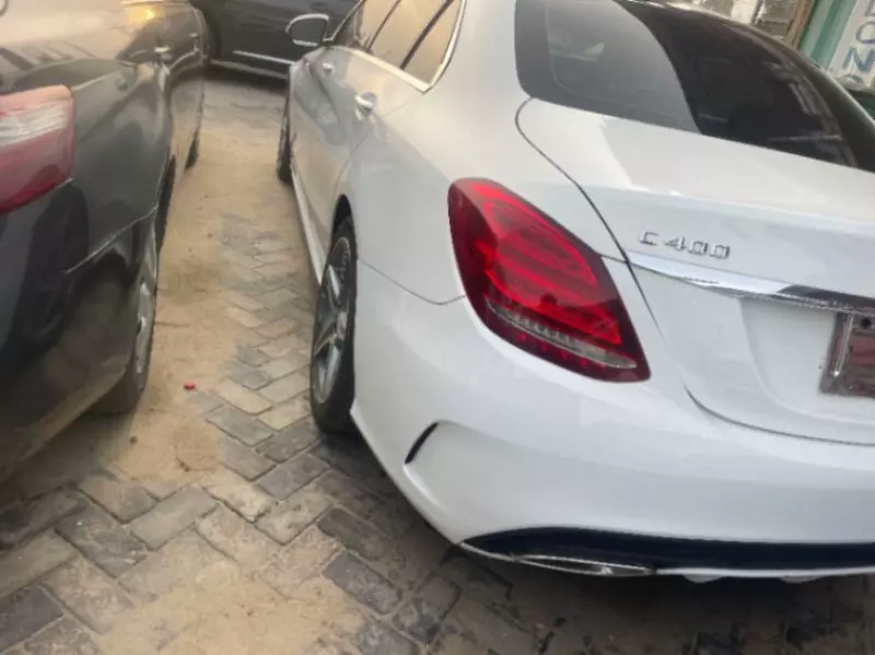 Mercedes-Benz C-Class   - 2015