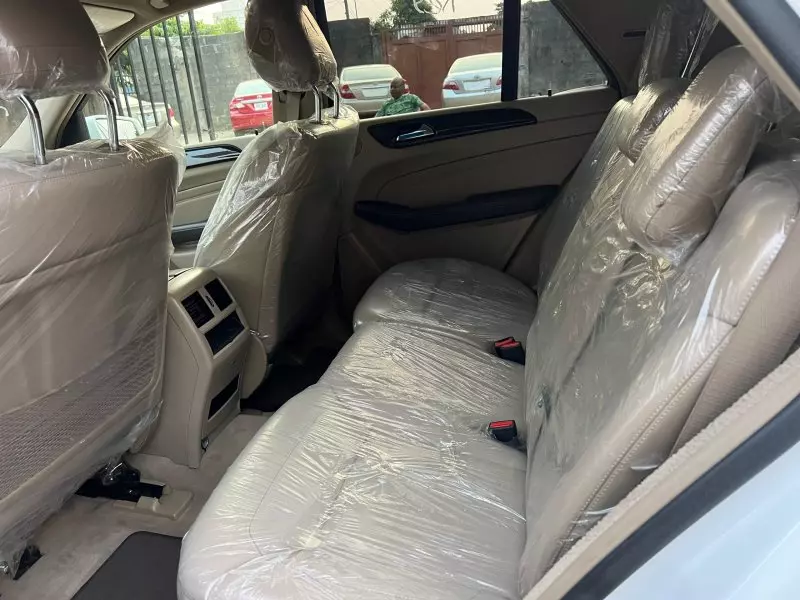 Mercedes-Benz ML 350   - 2015