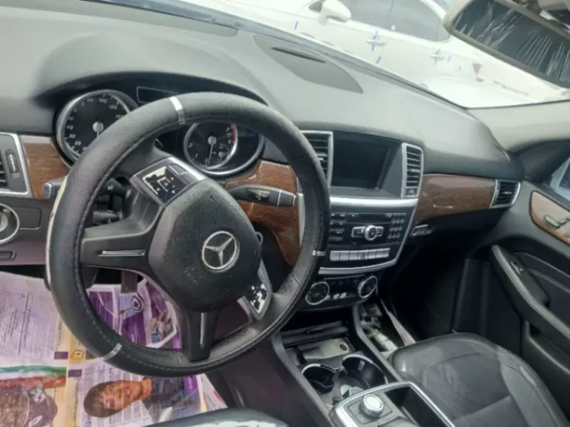 Mercedes-Benz ML 350   - 2014