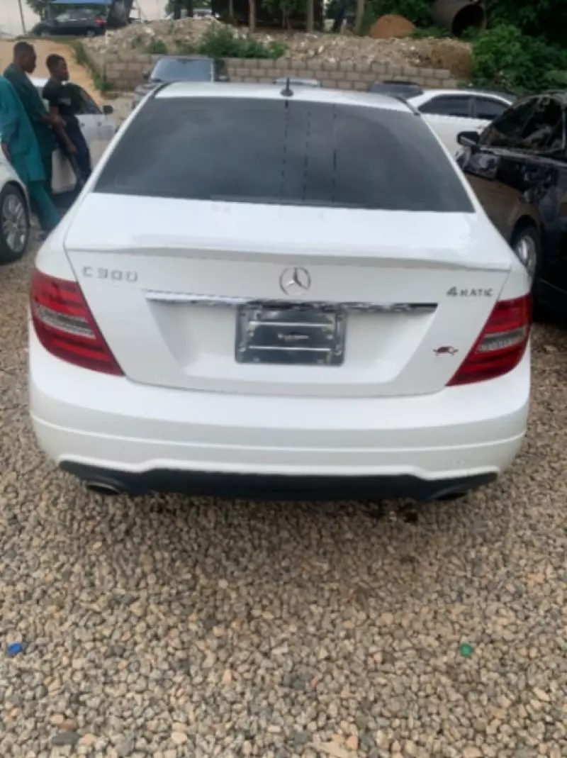 Mercedes-Benz C 300   - 2014