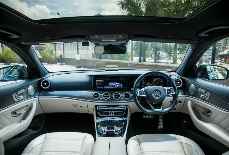 Mercedes-Benz E 43 AMG   - 2017