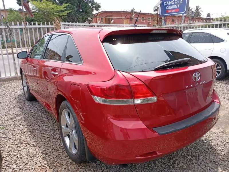 Toyota Venza   - 2009