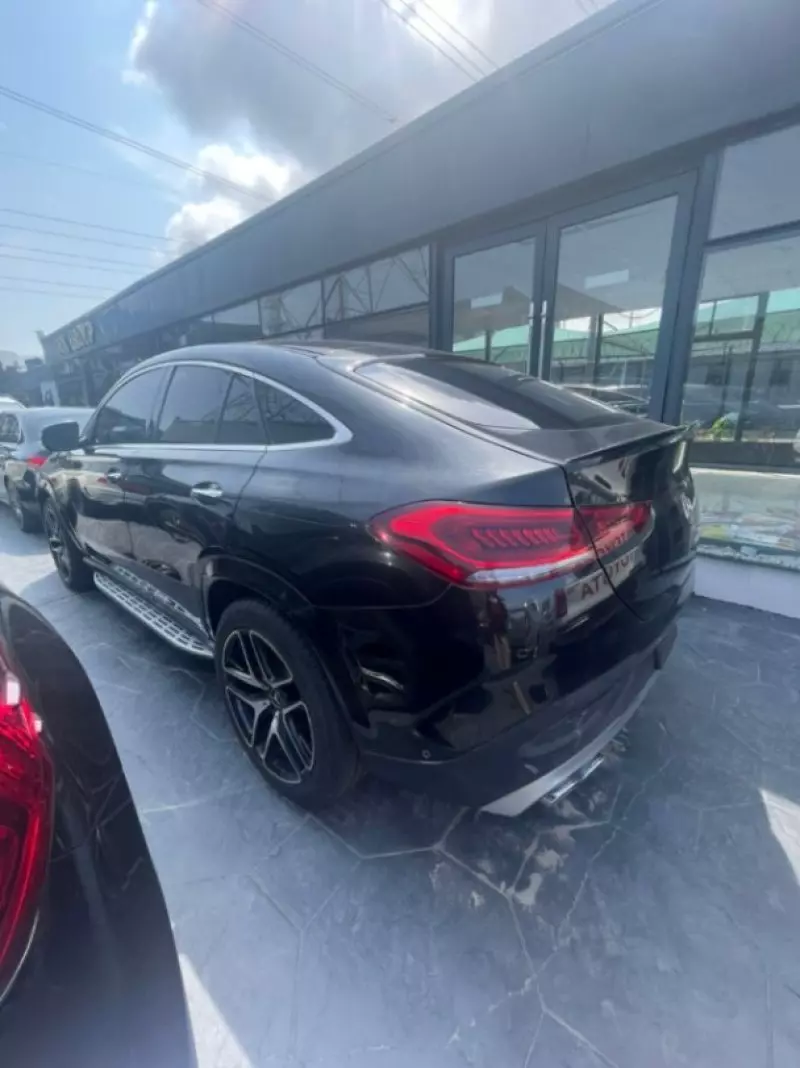 Mercedes-Benz GLE 53 AMG   - 2021