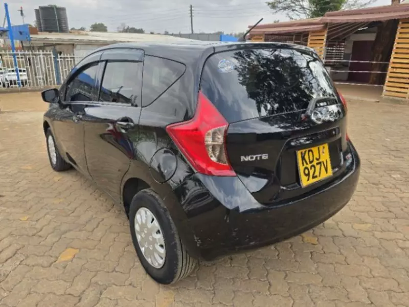 Nissan Note   - 2015