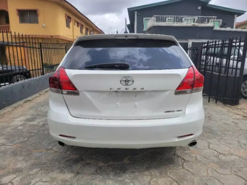 Toyota Venza   - 2009