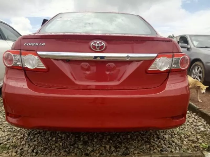 Toyota Corolla   - 2012