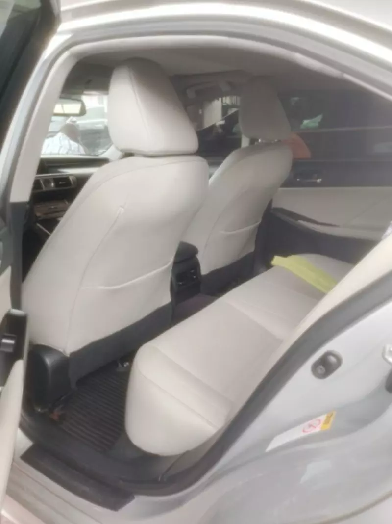 Lexus IS 250   - 2014