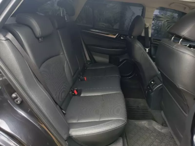 Subaru Outback   - 2015