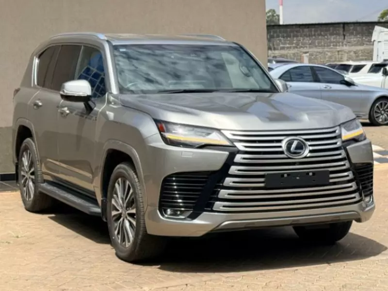 Lexus LX