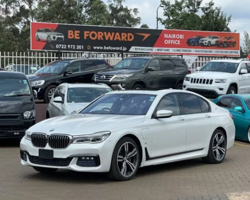 BMW 740   - 2017