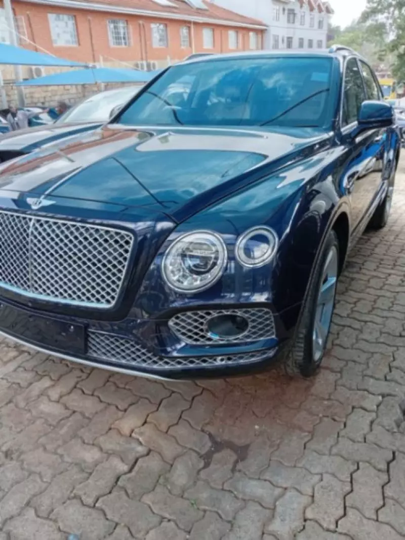 Bentley Bentayga   - 2018