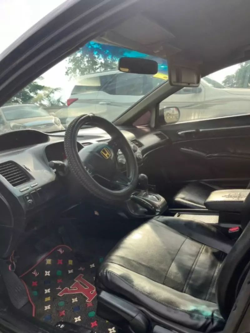 Honda Civic   - 2007